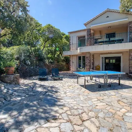 In - Gulf Of Saint-tropez Villa