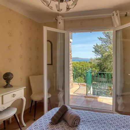 In - Gulf Of Saint-tropez Villa *